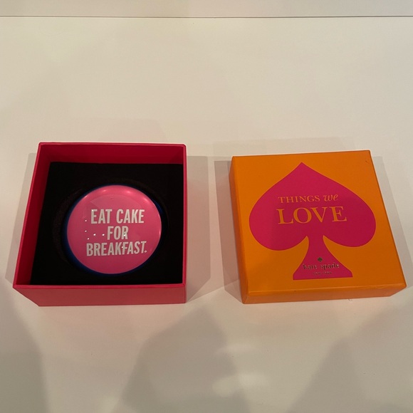 NIB Kate Spade paper weight - Picture 2 of 4
